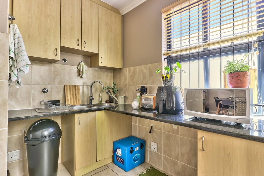 To Let 3 Bedroom Property for Rent in Royal Ascot Western Cape